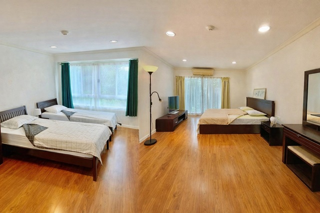 Penthouse BTS ทองหล่อ 900 ม.ให้เช่าคอนโด แกรนด์ เฮอริเทจ ทองหล่อ ขนาดใหญ่ 103ตร.ม. รร.นานาชาติเอกมัย 2.6 กม. ฟังก์ชันครบ 2 นอน 2 น้ำ พร้อมเฟอร์ฯ 44,999 B-M. เหมาะสำหรับอยู่อาศัยระยะยาว เอ็มควอเทียร์ 1.3 กม. ทำเลศักยภาพ สิ่งอำนวยความสะดวกครบ สภาพแวดล้อมปลอดภัย เดินทางสะดวก ถ.สุขุมวิท ทองหล่อ Penthouse Condo for rent Grand Heritage Thonglor 103sq.m. 2bed 2bath 44,999B-M. BTS Thonglor 900m.  Ekkamai Inter Sch 2.6 km. away fully furnished   suitable for long term residence EmQuartier 1.3km. away prime location complete facilities safe environment convenient tran