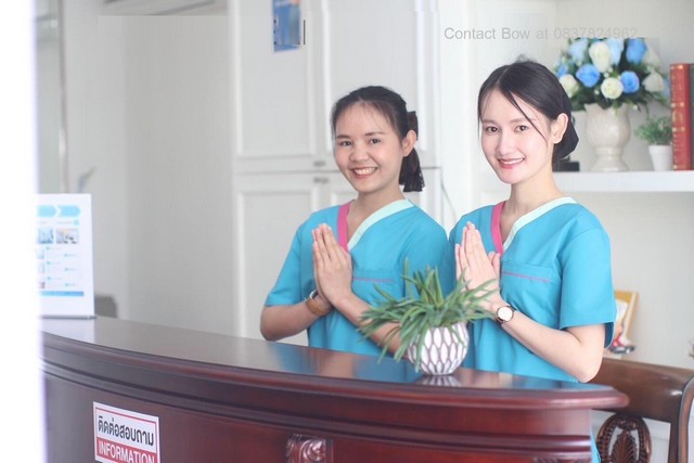 CC1450ให้เช่ากิจการศูนย์ดูแลผู้สูงอายุ ขนาด2ไร่ ใกล้เดอะมอลล์ บางแคแหล่งช้อปปิ้งขนาดใหญ่ เดินทางสะดวกด้วยรถไฟฟ้าสายสีน้ำเงิน##  ให้เช่า ##Please directly contact : K.โบว์  083-782-4962ศูนย์ดูแลผุ้สูงอายุ แบ่งพื้นที่ให้เช่า เพื่อประกอบธุรกิจดูแลผู้สูงอายุ และดูแลคนไข้ฟื้นฟูขนาดที่ดิน 2 ไร่พื้นที่ใช้สอย 1,200 ตรารงเมตร จำนวนเตียง 80 เตียง ห้องรวม 4 เตียง ห้องรวม 2 เตียง มีทีมพยาบาล ผู้ช่วยพย