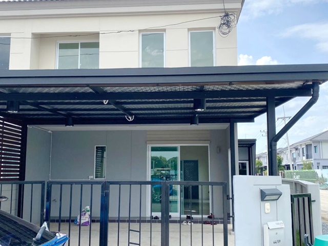 ตลาดนัด เค สเปซ ตลาดมารวย หทัยราษฏร์ 54 ให้เช่าบ้าน2ชั้น ต่อเติมหน้าแล้ววงแหวน-คลอง5 ขนาด 135 ตรม. สน. ภูธรลำลูกกา เช่า 9,999-10,999 B-MK Space Market Maruay Market Hathairat 54 For Rent house 2 Stories Ring Road-Khlong5 135sqm. rental LamLukKa Police Station 9,999-10,999 B-M City ลำลูกกา  ปท 5031 ตำบล บึงคำพร้อย อำเภอลำลูกกา ปทุมธานี 12150- 3 ห้องนอน - 2 ห้องน้ำ ขนาด  135 ตารางเมตรขนาด 32 ตารางวา สิ่งอำนวยความสะดวก- อาคารนิติบุคคล- Lobby- Co-Working Space- ห้องฟิตเนส- สระว่ายน้ำระบบเกลือ แยกสระเด็ก