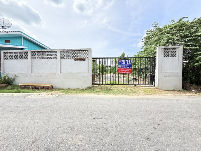 ขายที่ดิน ทวีวัฒนา กาญจนาภิเษก 22 ถมสูง รั้วคอนกรีต 63 ตรว.พร้อมสร้างบ้าน เข้าซอย 100 เมตร