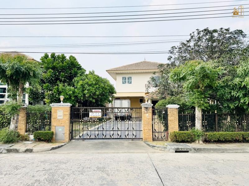 ขายบ้านเดี่ยว ศุภาลัย มณฑลา ปิ่นเกล้า-พุทธมณฑล สาย 1ปรับราคาเพียง 9.9 ล้าน‼️(ราคาปกติ 13,000,000 บาท)ที่ตั้ง : 99/33 ถนนพุทธมณฑลสาย 1 แขวงฉิมพลี เขตตลิ่งชัน กรุงเทพมหานครแผนที่ : https://maps.app.goo.gl/JvYRtgRKC39g1uoUAรายละเอียดทรัพย์- เนื้อที่ 117.1 ตรว. พื้นที่ใช้สอย 281 ตร.ม- บ้านเดี่ยว 2 ชั้น หน้าบ้านทิศ : ตะวันออกเฉียงใต้- 5 ห้องนอน 4 ห้องน้ำ 1 ห้องรับแขก 1 ห้องครัว- มีห้องแม่บ้าน และ ห้องน้ำ- จอดรถภายในบ้านไ�