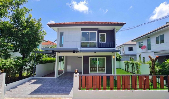 ขายบ้านเดี่ยว อินนิซิโอ ปิ่นเกล้า–ศาลายา เนื้อที่ 50.4 ตร.ว ราคา 3.89 ลบ 3 ห้องนอน สนใจ โทร 0958195559ถูกฟ๊าซฟ๊าซซซซสวยเฟี๊ยตเฟี๊ยตตตตอินนิซิโอ ปิ่นเกล้า–ศาลายา  เนื้อที่ 50.4 ตร.ว3 ห้องนอน 2 ห้องน้ำ  2 ที่จอดรถโครงการคุณภาพจาก LH บนทำเลศักยภาพ เชื่อมต่อถนนหลักได้หลายเส้นทาง อาทิ ถ.บรมราชชนนี, ถ.กาญจนาภิเษก, ถ.ศาลาธรรมสพน์ และศาลายาสังคมมีระดับ  สภาพแวดล้อมร่มรื่น Club House  สระว่ายน้