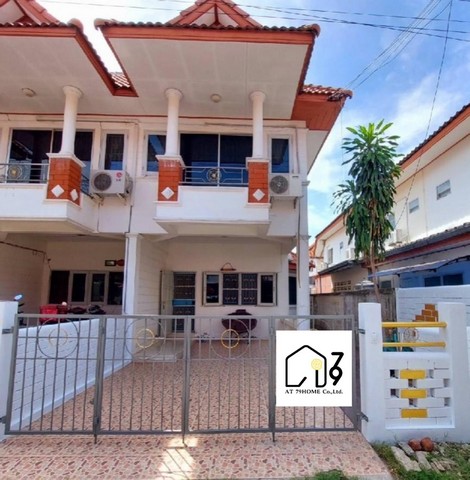 ให้เช่าทาวน์โฮม2ชั้น ใกล้รพ.กรุงเทพ ระยอง 8,000/เดือน ประกัน2เดือน+ค่าเช่าล่วงหน้า1เดือน 22 ตร.ว.3 ห้องนอน2 ห้องน้ำ1 ห้องโถง1 ที่จอดรถ แอร์ 2 เครื่อง  เครื่องทำน้ำอุ่น 1 เครื่อง  สถานที่ใกล้เคียง7-Eleven โลตัสซีเจตลาด ร้านขายยา, ร้านอาหารวัดกรอกยายชาร้านซักไม่ต้องตากถนนสุขุมวิทหาดแสงจันทร์แยก PMYรพ.กรุงเทพ ระยองPassion Shopping destination นิคมอุตสาหกรรมมาบตาพุดรหัสทรัพย์ 7969031สนใจ / สอบถาม / นั�