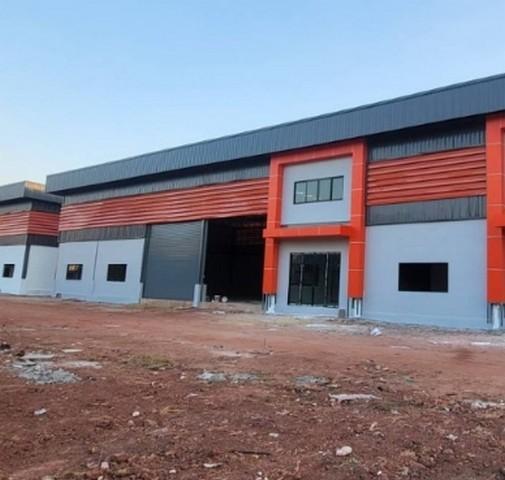 ให้เช่าโรงงาน ขนาด 400 -1200 ตารางเมตรเพดานอาคารสูง 8 เมตร อ.กระทุ่มแบน จ.สมุทรสาคร พื้นที่สีม่วง ขอใบ รง.4 ได้ติดต่อAgent : คุณเด่นชัย: 09-8481-8989:06-2839-4747ID Line :0984818989: https://line.me/ti/p/ezz8HbMifzWhatsApp :+66984818989: แอดไลน์ แคปหน้าจอสอบถามได้เลยครับโรงงาน คลังสินค้า อ.กระทุ่มแบน จ.สมุทรสาครพื้นที่สีม่วง ขนาด 400 -1200 ตารางเมตรออฟฟิตขนาด 6 เมตร x 6 เมตร พร้อมห้องน้ำพื้นที่สีม่วง ขอใบ รง.4 ได้พื้นรับน้ำหนัก 3 ตัน / ตารางเมตร�