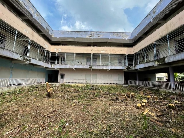 RPJ548ให้เช่าอาคาร3ชั้น ย่าน ถนนบางแวก บางแค ทำเลศักยภาพ ระหว่างถนนกาญจนาภิเษก – ถนนพุทธมณฑลสาย2เนื้อที่ ประมาณ 1.5 ไร่ พื้นที่อาคารรวม มากกว่า 1,800 ตร.ม. 20 ห้องนอน · 6 ห้องน้ำ ที่จอดรถมากกว่า 20 คันสนใจติดต่อเจียบ 092-851-6969Line keti2522ราคาเช่า 250,000/เดือน มัดจำ2เดือนล่วงหน้า1เดือน ถ. บางแวก แขวงบางไผ่ บางแค กรุงเทพมหานคร 10160   เหมาะกับหลายธุรกิจ โครงการที่ต้องการ “อาคารพร้อมใช้งาน” และสา