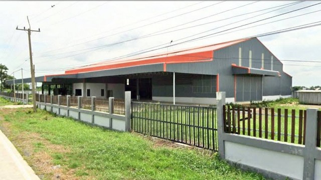 #ขายโกดัง-คลังสินค้า 4,800 ตรม. พร้อมที่ดิน 7 ไร่ จ.อยุธยา  สร้างใหม่ ใกล้ถนนบางบัวทอง-สุพรรณบุรีที่ตั้ง ต.พระยาบันลือ อ.ลาดบัวหลวง จ.อยุธยา#ขายราคา 40,000,000 บาทที่ดินเนื้อที่ 7-1-67 ไร่พื้นที่ใช้สอยโกดัง 4,800 ตรม. รวมชั้นลอยนรองรับน้ำหนักได้ 5 ตัน/ตรม.พื้นชั้นลอยรองรับน้ำหนักได้ 1 ตัน/ตรม.ความสูง 12 เมตรมีใบอนุญาตก่อสร้าง อ.1มีบ้านเลขที่แล้วน้ำ และไฟฟ้า 3 เฟส ที่ดินหน้ากว้าง 200 เม�