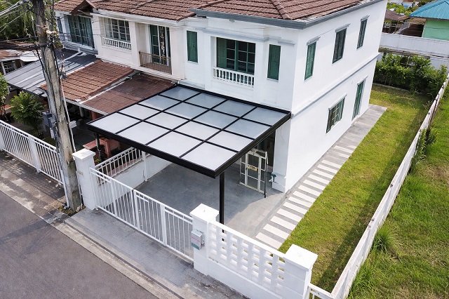 ให้เช่าบ้าน เครื่องซักผ้า หลังมุม 2ชั้น 2นอน ฟิวเจอร์พาร์ค รังสิต 2.75กม.  2 น้ำ ใกล้ ม.กรุงเทพ 900 ม. คลองหลวง 28 ตร.วา. 230 ตร.ม. พร้อมเฟอร์ฯ และเครื่องใช้ไฟฟ้าครบ 13,994 B-M.ตลาดไท 3 กม.หาของกิยง่าย ใกล้ทางด่วน เดินทางสะดวก BTS รังสิต 5กม.fully furnished Washing Machine For rent 2story corner house Future Park Rangsit 2.75km.2beds 2baths near Bangkok University 900 m Khlong Luang land size 28 sq.wa usable area 230 sq.m with electrical appliances rent 13,994THB per month 3 km. to Talat Thai market near expressway convenient transportation 5 km. to Rangsit Red Line BTSคู่ขนานถ.พหลโยธิน คลองหลวง  �