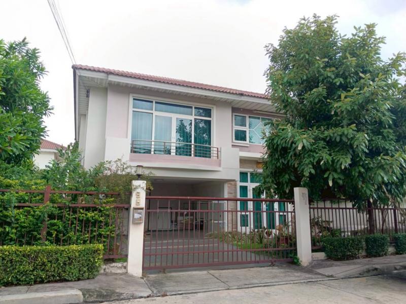    ขาย บ้านเดี่ยว โครงการ ศุภาลัย วิลล์ ชลบุรี ใกล้ เซ็นทรัลชลบุรี  ต.ห้วยกะปิ อ.เมืองชลบุรี จ.ชลบุรี  ราคา 5,724,000  บาท ‼️ต่อรองราคาได้เยอะมาก สนใจติดต่อเลย ‼️  รายละเอียดบ้าน ▸ เนื้อที่ 70.2 ตร.ว. ▸ 3 ห้องนอน 2 ห้องน้ำ  ▸ 1 ที่จอดรถ   พิกัดบ้าน : https://maps.app.goo.gl/EMKnLvCzPUQoRBXu8  สถานที่ใกล้เคียง   ▸ เซ็นทรัลชลบุรี ▸ โรงพยาบาลสมิติเวชชลบุรี ▸ โลตัส ชลบุรี ▸ แม็คโคร ชลบุรี  รหัสทรัพย์ (Code ID)  : PJ-26-JK2 5345591   สอบ�