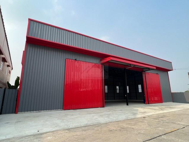 ให้เช่าโกดัง 280 ตรม. ซอยร่วมสุข 2 (ไสวประชาราษฏ์ 21) ลำลูกกาคลอง 4 ใกล้ตลาด AC ลำลูกกาติดต่อ:: ชยา โทร/ID Line:: 0942823961Link Line:: https://line.me/ti/p/3xFA1An8Kcรหัส# T26-108โกดัง ลำลูกกา-รังสิตคลอง 4 ใกล้ตลาด AC ลำลูกกาโกดัง 280 ตรม.ห้องน้ำ 2 ห้องจอดรถด้านหน้า 8 คันน้ำไฟจ่ายตามจริงซอยร่วมสุข 2 (ไสวประชาราษฏ์ 21) ย่านลำลูกกา-รังสิตคลอง 4ติดมอเตอร์เวย์ เชื่อมต่อถนนรังสิต ดอนเมือง และรถไฟฟ้าคูคตถนนสะอาด รถเล็ก/ใหญ่เข้�