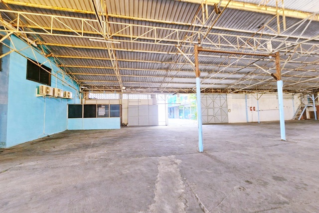 BS1020 ขายทาวน์เฮาส์ 2 ชั้น หมู่บ้านลุมพินี บางบัวทอง บ้านที่รีโนเวทใหม่ทั้งหลังสวยพร้อมอยู่