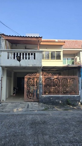 ทาวน์โฮม - ใหญ่ 0 RAI 0 NGAN 27 sq.wa  4500000 BAHT. ราคาคุ้ม กรุงเทพ