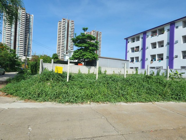 ID :  ที่ดินเมืองทองคุณเพ็ญนี   ที่ดิน -  98 sq.wa 20000 บาท. ใกล้ เมืองทองธานี ทำเลสวย