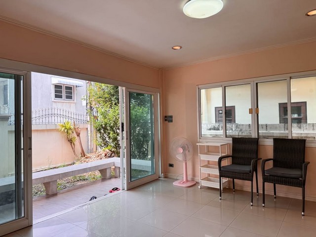 ให้เช่าบ้านซอยเพชรบุรี47 โซน พระราม 9 เพชรบุรีตัดใหม่ RCA ดินแดง ศูนย์วิจัย คลองตัน    ใกล้สถานี BTS-เอกมัย,| BTS-Ekkamai 