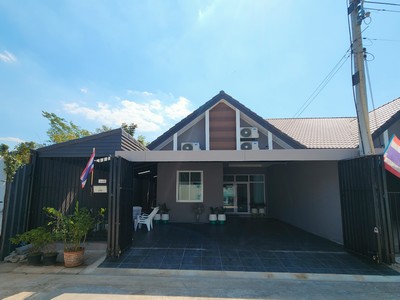 ขายบ้านชั้นเดียว แปลงมุม เมืองอยุธยา   ใกล้ เซ็นทรัล อยุธยา – อยุธยาซิตี้พาร์ค  บ้านใหม่ พร้อมอยู่ เฟอร์ครบ + โซฟา ต่อเติมแล้ว |