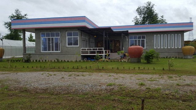 ขายบ้านพร้อมที่ดิน อำเภอเมืองจังหวัดเชียงราย เนื้อที่ 4 ไร่ 3 งาน 8 ตารางวา