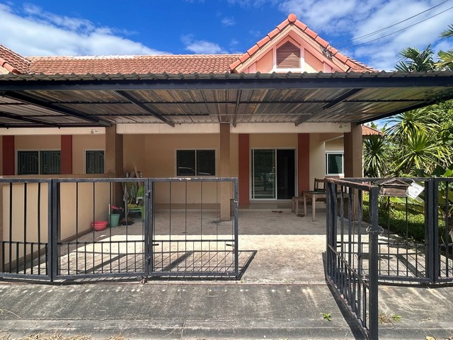 ขาย/เช่า บ้านเดี่ยว ชั้นเดียว หมู่บ้านเซนสิริทาวน์โฮม กม.12 อำเภอนิคมพัฒนา จังหวัดระยอง