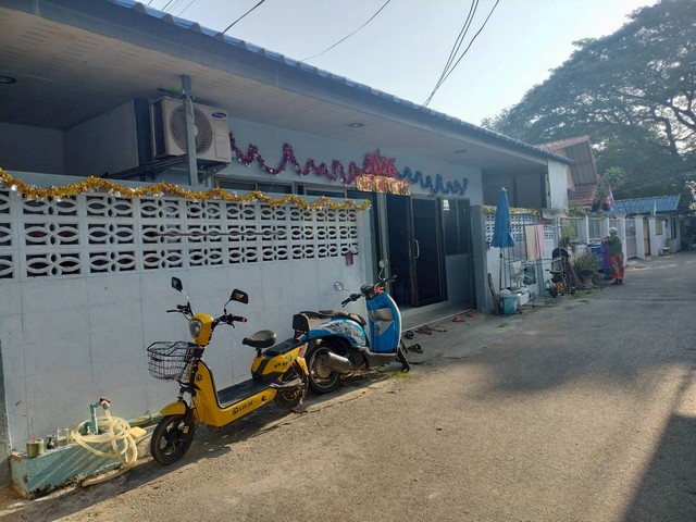 บ้านเดี่ยวชั้นเดียว  20 ตารางวา ซอยธรรมวิถี2  เทศบาลเมืองนครสวรรค์  ใจกลางตลาดปากน้ำโพ   ZK613 