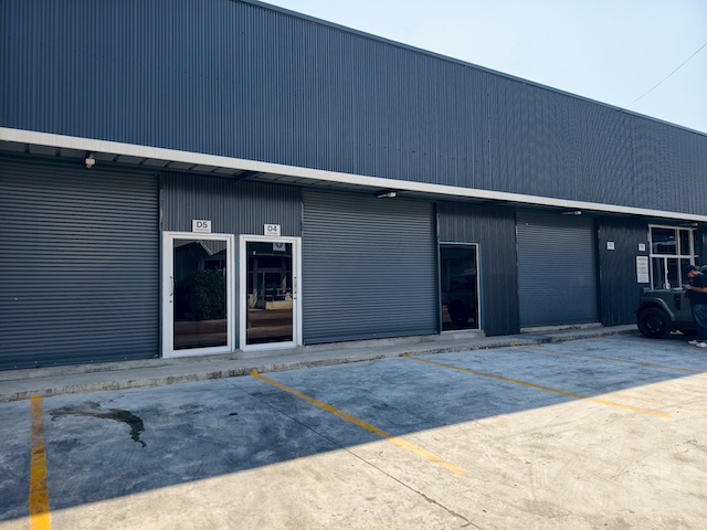 BST1023 ให้เช่าโกดัง อ่อนนุช 17/1 ห้อง D4 ขนาด 140 ตร.ม. ทำเลในเมือง เดินทางสะดวก