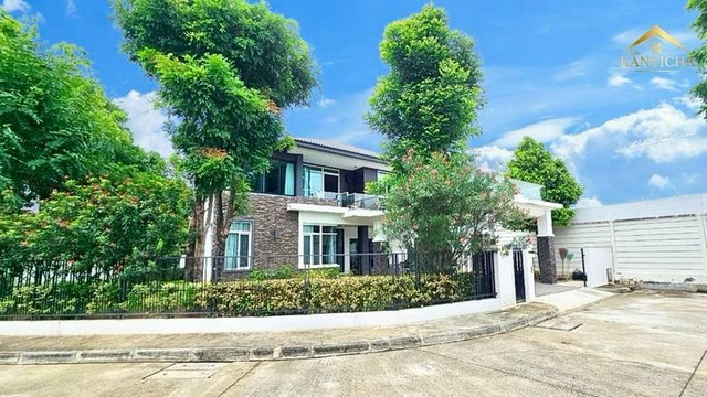 บ้านเดี่ยว 2 ชั้น หลังมุม บรรยากาศร่มรื่น แม่เหียะ       