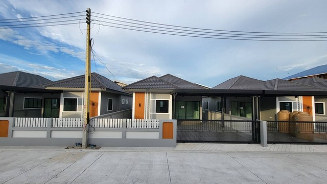 ขายบ้านเดี่ยวหนองตำลึงอมตะพานทองชลบุรี ขายบ้านเดี่ยวโครงการกิรณาแกรนด์วิลล์ ใกล้นิคมอมตะ