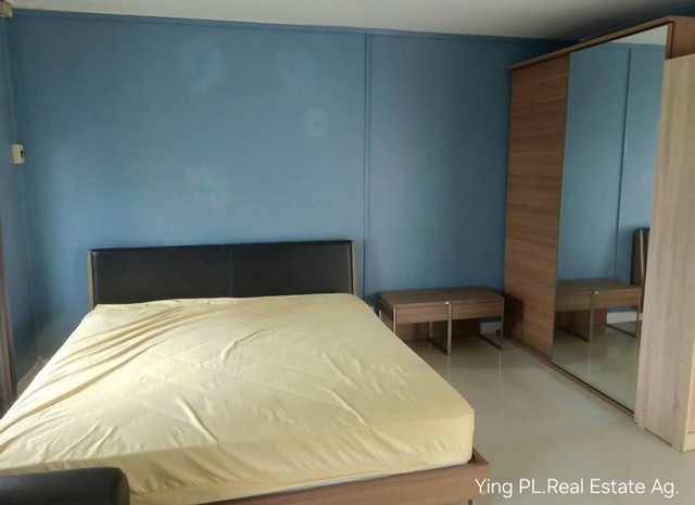 YG813 ทาวน์โฮม 3 ชั้น ทำเลเมืองทองธานี ทำออฟฟิศได้และพักอาศัยได้ติดต่อ  คุณหญิง AGโทร  064-345-9870Line  0643459870 คลิกที่นี่ https://line.me/ti/p/4XKklRrgLg PL. Real Estate Brokerพื้นที่ 25 ตารางวา 3ห้องนอน 3ห้องน้ำแอร์ 3 เครื่อง ห้องครัว ห้องนั่งเล่น จอดรถในบ้านได้ 1 คัน หน้าบ้าน 1 คันราคาเช่า 17,000 บาท/เดือน **ล่วงหน้า 1 เดือน/เงินประกัน 2 เดือน**ติดต่อ  คุณหญิง AGโทร  064-345-9870Line  0643459870 คลิกที่นี่ https://line.me/ti/p/4XKklRrgLg PL. Real Estate Brokerบริการรับฝากขายเช่า