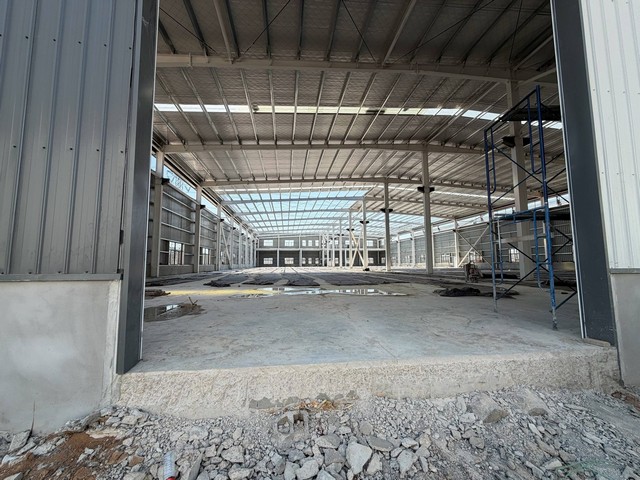  ให้เช่าโกดังหลายขนาด พื้นที่สีม่วงลาย ชลบุรี บ่อวิน ใกล้อมตะซิตี้  สามารถลงทะเบียนบริษัทได้ ยื่นคําขอ BOI, ใบอนุญาตการผลิต 