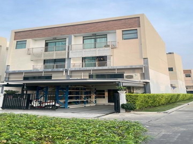 ขายทาวน์โฮม 3.5 ชั้น โครงการ ดิสทริค เอกมัย-รามอินทรา ซอยรามอินทรา 40 เหมาะซื้ออยู่อาศัยทำออฟฟิศ ไลฟ์สด 