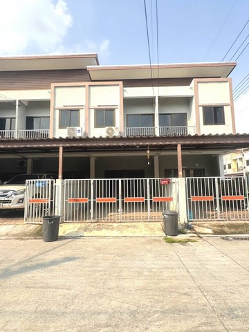 ขายหมู่บ้านสุขใจวิลล่า9 รอรีโนเวทใหม่ พื้นที่  18  ตรว. 2 ห้องนอน 2 ห้องน้ำ