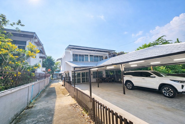 ให้เช่าบ้านเดี่ยว 2 ชั้น 4นอน 2น้ำ วชิรธรรมสาธิต39-45 BTSอุดมสุข1.7กม.  80ตร.ว. 350 ตร.ม.  ถนนสุขุมวิท 101-1