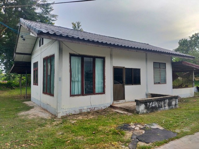 ขายที่ดินพร้อมสิ่งปลูกสร้าง อำเภอเมืองร้อยเอ็ด จังหวัดร้อยเอ็ด 