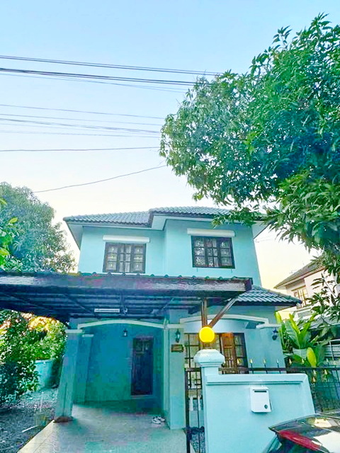 นิมิตรใหม่ 38-40 บ้านเดี่ยว 2 ชั้น 3นอน 2 น้ำนวมินทราชินูทิศ สตรีวิทยา2 2กม.  50 ตร.ว. 200 ตร.ม.1.วัดสุทธิสะอาด 900 ม. MRT มีนบุรี