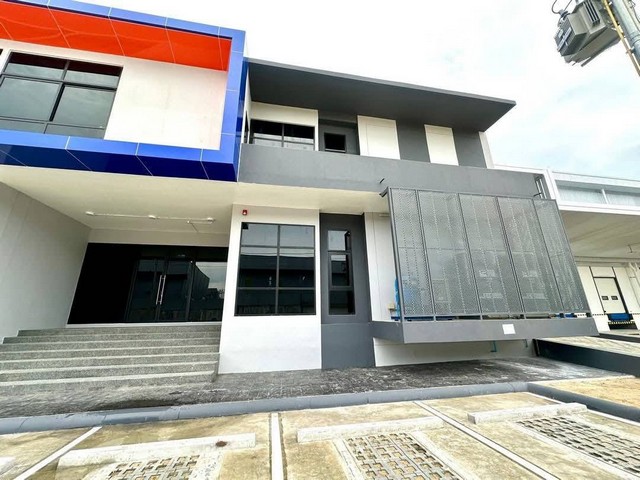 #ให้เช่าโกดัง-คลังสินค้า ทำเลดี ติดถนนใหญ่ ใกล้สนามบินสุวรรณภูมิ กม.19  บางพลี สมุทรปราการ 5,040 ตรม. / ออฟฟิศ 360 ตาม. รวม 5,400 ราคาเช่า 160.-/ตรม*** เงื่อนไขการเช่า ***- ล่วงหน้า 1 เดือน- ประกัน 4 เดือน- สัญญาเช่า 3 ปี - น้ำ-ไฟ จ่ายตรงกับการไฟฟ้า / การประปา ▪️โกดัง ที่ได้มาตรฐาน สูง 10 เมตร ▪️Dockload ▪️สภาพดีมาก สะอาดพร้อมใช้งาน▪️ระบบน้ำ-ไฟ พร้อม ▪️มีหม้อแปลงไฟ ระบบระบายน้ำฝน ▪️มีออฟฟิศ 2 ชั้น �