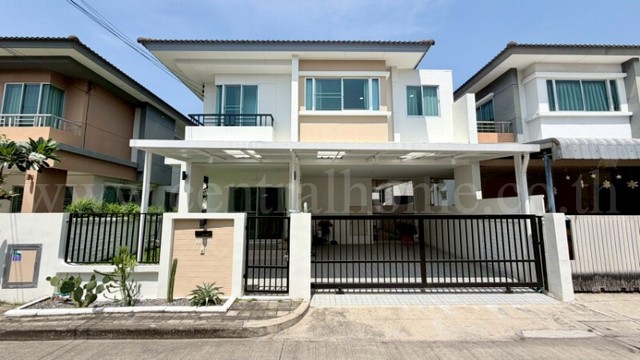 รหัสทรัพย์&nbsp; N0918บ้านแฝด เอโทล มัลดีฟส์ ปาล์ม บางนา – วงแหวน รีโนเวทใหม่ที่ตั้ง :&nbsp;ถนนบางนา-วงแหวน (วงแหวนตะวันออก)&nbsp;ตำบลบางแก้ว อำเภอบางพลี จังหวัดสมุทรปราการ 10540รายละเอียดทรัพย์-&nbsp;บ้านแฝด 2 ชั้น ขนาดพื้นที่ 35 ตารางวา พื้นที่ใช้สอย 130 ตารางเมตร- 3&nbsp;ห้องนอน, 2&nbsp;ห้องน้ำ, 1 ห้องครัว, 1 ห้องรับแขก,&nbsp;2 ที่จอดรถ- แอร์&nbsp;3 เครื่อง, เครื่องทำน้ำอุ่น, ปั๊มน้ำ+แท้งค์น้ำ 1 ชุด,&nbsp;ต่อเต�