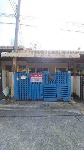   ขาย บ้านเดี่ยว/ทาวน์เฮ้าส์/คอนโด โครงการ อีสเทิร์น  ถนน/ซอย ไทยรุ่งเรือง - อาหารสยาม ตำบล บ่อวิน อำเภอ ศรีราชา  จังหวัด ชลบุรี  ราคา    810,000   บาท  (ราคาต่อรองได้)  รายละเอียดทรัพย์ -  เนื้อที่ 17.00 ตร.ว  พิกัดทรัพย์ : https://maps.app.goo.gl/t8m3jzhihrCVb6DN7  สถานที่ใกล้เคียง   -โรงพยาบาลพญาไทบ่อวิน. -นิคมอุตสาหกรรมปิ่นทอง 2 -ตลาดลุงอ้วน -ตลาดสดทวีพร  รหัสทรัพย์ (Code ID)  : PBMS-TH25029   สอบถามเพิ่มเติม / นัดชม โทร. 096-932-4624 (�