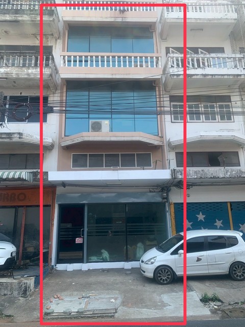 ให้เช่าอาคารพาณิชย์ 4.5 ชั้น ติดถนนสตรีวิทยา 2 เหมาะพักอาศัย โฮมออฟฟิศ คลินิค ร้านค้าอื่นๆ ใกล้โรงเรียน สตรีวิทยา 2  *** ราคาเช่า: 25,000 บาท/เดือน ติดต่อ:: ชยา โทร/ID Line:: 0942823961   Link Line:: https://line.me/ti/p/3xFA1An8Kcรหัส# T26-308อาคารพาณิชย์ 4.5 ชั้น ถนนสตรีวิทยา 2 ตึกทาสีภายในใหม่ทั้งตึก เนื้อที่ 20 ตารางวา5 ห้องเปล่า 3 ห้องน้ำ 2 ห้องโถงใหญ่ จอดรถหน้าตึก 1 คันไฟฟ้า 3 เฟสเหมาะสำหรับทำ Home Office / คลินิก / โรงเรียนกวดวิช
