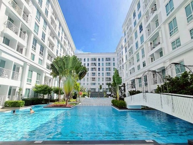 TEL:088-559 5199 คุณเอLine:https://line.me/ti/p/C0eGe0whLXให้เช่า The Orient Resort and Spa (เดอะ โอเรียนท์ รีสอร์ท แอนด์ สปา ) พิกัด : ซอยบุญกาญจนา จอมเทียน-พัทยา เมืองพัทยา ชลบุรีว่างแล้ว เพียง 24,000/เดือนสัญญาเช่า 1 ปี (ค่าเช่าล่วงหน้า 1 เดือน + ประกัน 2 เดือน) ชั้น 4 อาคาร C วิวเมืองขนาด 75 ตร.ม.2 ห้องนอน 2 ห้องน้ำเฟอนิเจอร์ครบ- ใกล้หาดจอมเทียน ร้านสะดวกซื้อ ร้านอาหาร ฯลฯ- ส่วนกลางสวย สระว่ายน้ำ สไลเดอร์ ห้องออกกำลัง- รปภ. CCTV �