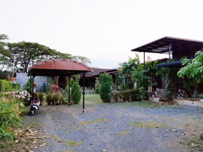 ขายบ้านเดี่ยวชั้นเดียวพร้อมพื้นที่สวนขนาดใหญ่ วิวสวย หน้ากว้าง รีโนเวทใหม่ มวกเหล็ก มวกเหล็ก สระบุรีรายละเอียดชื่อเรียกทรัพย์ : บ้านเดี่ยวชั้นเดียวพร้อมพื้นที่สวนขนาดใหญ่ | Single-story detached house with a large garden areaที่ตั้ง : ตำบลมวกเหล็ก อำเภอมวกเหล็ก จังหวัดสระบุรี 18180พิกัด : https://www.google.com/maps/place/Café+Laura/@14.6710225,101.1864095,16.25z/data=!4m6!3m5!1s0x311dd7699d8efaa5:0xa725511e9fae802!8m2!3d14.67144!4d101.1864097!16s/g/11h6m76dt8!18m1!1e1?entry=ttu&g_ep=EgoyMDI2MDMwNC4xIKXMDSoASAFQAw==ราคาขาย : 9,000,000 บาทปร�