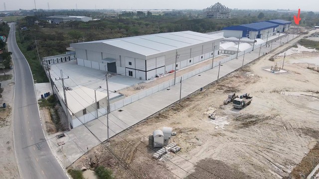 เช่าโกดัง 2000 ตารางเมตร ในพื้นที่ ตำบลหนองบอนแดง อำเภอบ้านบึง จังหวัดชลบุรีรหัส  TTR 2762▪️พื้นที่ใช้สอย 2,000 ตรม. ▪️พร้อมออฟฟิศ▪️5 ห้องน้ำ-ด้านนอกอาคาร▪️ความสูง 10 เมตร ▪️พื้นรับน้ำหนัก 3 ตัน/ตรม. ▪️พื้นที่ด้านหน้าโกดังกว้างขวาง จอดรถได้หลายคัน ▪️มีพื้นที่ว่างโดยรอบโกดัง รถ 4 ล้อตู้ทึบ, 6 ล้อ เข้าออกได้  รถตู้คอนเทนเนอร์ เข้าออกได้สะดวก ค่าเช่า (250,000 บาท/ เดือน)- ล่วงหน้า 1 เ