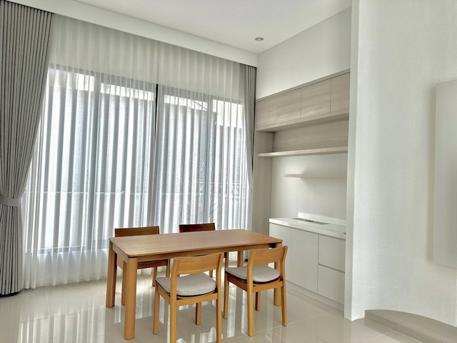 PP476 ขาย บ้านเดี่ยว บ้านกลางเมือง ดิ อิดิชั่น สุขุมวิท-อ่อนนุช ซอยอ่อนนุช 70/1 Baan Klang Mueng The Edition Sukhumvit-Onnut ตกแต่งสวยขายราคาพิเศษ 11,900,000 บาท ค่าโอนค่าภาษีคนละครึ่งติดต่อ คุณช่อผกา โทร 0616198565 LINE 0616198565สำรอง LINE 0812523279 ส่งลิ้งก์ไว้ได้เลย-ขาย บ้านเดี่ยว บ้านกลางเมือง ดิ อิดิชั่น สุขุมวิท-อ่อนนุช (ซอยอ่อนนุช 701)-แบบบ้าน NEELAM & GOMED ดีไซน์ใหม่ 2+ ชั้น -โครงการจาก AP-ขนาดพื้นที่ 38.5 ตารางวา-พื้นที่ใช้สอย 153 ตา�