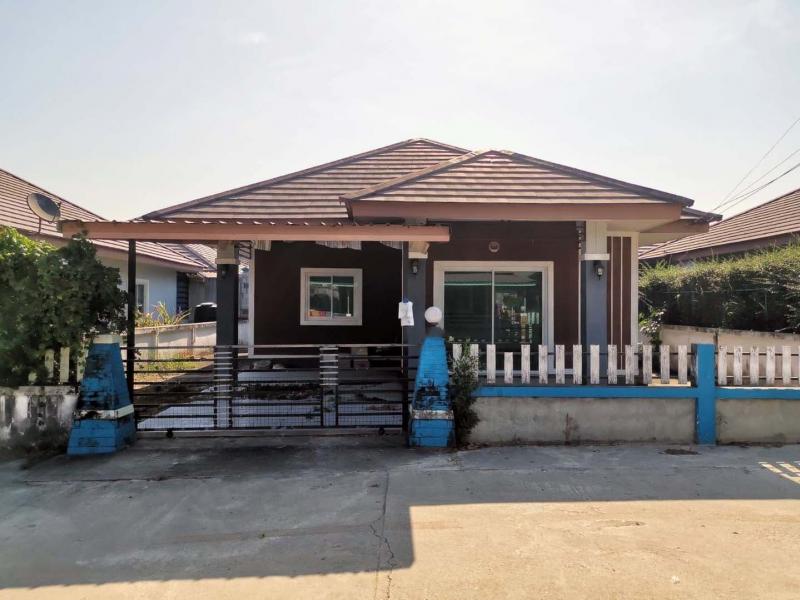    ขาย บ้านเดี่ยว/ทาวน์เฮ้าส์/คอนโด โครงการ  ขาย บ้านเดี่ยว ลิลณ์ธารา นิคม    ถนน บ้านฉาง-ถนนสายซอย 13 ตำบล พนานิคม อำเภอ นิคมพัฒนา จังหวัด ระยอง   ราคาโปรโมชั่น   1,879,000   บาท     ลดจาก  2,200,000    บาท  ราคาโปรโมชั่นตั้งแต่วันที่  2 มีนาคม - 31 พฤษภาคม 2569  รายละเอียดทรัพย์ -  เนื้อที่ 54.00 ตร.ว. พื้นที่ใช้สอย 99.30 ตร.ม. -  2ห้องนอน  2ห้องน้ำ  -  บ้านหันไปทางทิศ  ตะวันตกเฉียงเหนือ  พิกัดทรัพย์ :  https://maps.app.goo.gl/AzciY