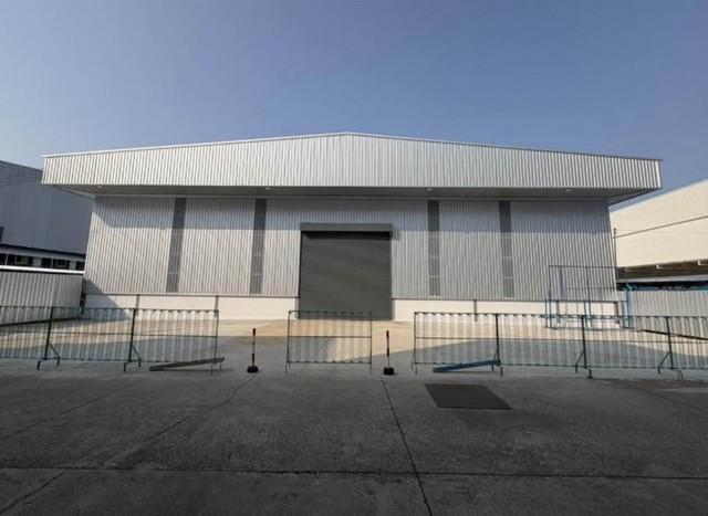 ให้เช่าโกดังสแตนอโลน 1,838 ตร.ม. ถนนพระราม2บางขุนเทียนสภาพพร้อมใช้งานราคาเช่า 300,000 บาท / เดือน ( ประกัน 2 เดือน ล่วงหน้า 1 เดือน )ที่ตั้ง ถนนบางขุนเทียน แขวงแสมดำ เขตบางขุนเทียน กรุงเทพมหานคร 10150ติดต่อ : คุณภัสพงณ์ 0634098164Line : binkem22https://www.facebook.com/profile.php?id=61581484955548พื้นที่ใช้สอยรวม 1,838 ตารางเมตรรายละเอียด - เนื้อที่ภายในโกดัง 1,488.51 ตร.ม.- เนื้อที่ลานจอดรถด้านหน้าโกดัง 349.65 ตร.ม.- เนื้อที่ใช้สอยรวม 1,838.1