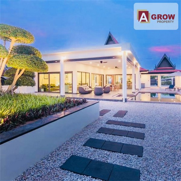 ขายบ้านเดี่ยวพร้อมสระ พัทยา ชลบุรี บ้านสวย ทำเลดี เฟอร์เจอร์ครบ พร้อมเข้าอยู่ที่ตั้ง : ตำบลโป่ง อำเภอบางละมุง จังหวัดชลบุรีรหัสทรัพย์ : AGH00563ราคาขาย : 26,000,000 บาท**ค่าธรรมเนียมและค่าใช้จ่ายการโอนคนละครึ่ง**รายละเอียดทรัพย์ :- ขนาดที่ดิน 257 ตร.ว.- พื้นที่ใช้สอยมากกว่า 1,028 ตร.ม.- 5 ห้องนอน - 5 ห้องน้ำ (ร่วมห้องรับแขกหรือห้องแม่บ้าน)- 1 ห้องครัว- 1 ห้องนั่งเล่นขนาดใหญ่- 1 รับประทาน�