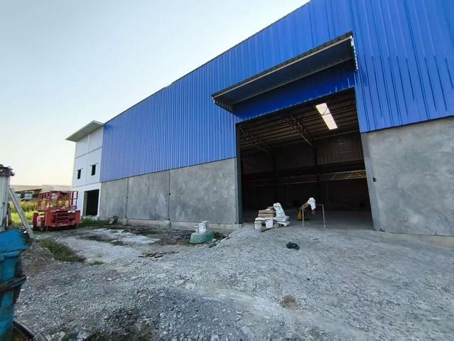 ให้เช่าโกดังออฟฟิศ2ชั้น750ตร.มซอยวัดแครายตำบลคลองมะเดื่อกระทุมแบนรถเทรลเลอร์เข้าได้พื้นที่ใช้สอย 750 ตารางเมตร ออฟฟิศ 2 ชั้นมีไฟฟ้า 100 A ถนนกว้าง รถเทรลเลอร์ รถคอนเทนเนอร์ เข้า-ออกสะดวกราคาเช่า 72,000 บาท / เดือนที่ตั้ง ถนนวัดแคราย ซอยวัดแคราย ตำบลคลองมะเดื่อ อำเภอกระทุ่มแบน จังหวัดสมุทรสาคร 74000ติดต่อ : คุณภัสพงณ์ 0634098164Line : binkem22https://www.facebook.com/profile.php?id=61581484955548PL. Real Estate Brokerhttp://www.kaibaanteedin.comบริกา�