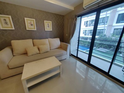 ขายถูก คอนโด S Fifty Condominium วิวสระว่ายน้ำ.TPI-2892.S-Fifty Condominium (เอส-ฟิฟตี้ คอนโดมิเนียม) อยู่เองก็ดี ปล่อยเช่าก็ง่ายพัทยาใต้ ถนนสุขุมวิท50- เนื้อที่ 54.65 ตรม. - 1ห้องนอน - 1ห้องน้ำ - 1ห้องรับแขก - มีโซนครัว- วิวสระว่ายน้ำ- เฟอร์นิเจอร์ครบ ชั้น 2- TV , ตู้เย็น , แอร์ 2 ตัว , เครื่องทำน้ำอุ่น , ไมโครเวฟ- สระว่ายน้ำ , ฟิตเนส- ใกล้ Lotus พัทยาใต้, Big C พัทยาใต้, ตลาดเทพประสิทธิ์, Out Let Mall ฯลฯ- เข้า-ออก ด้วยระบบ Key Card , รปภ. 