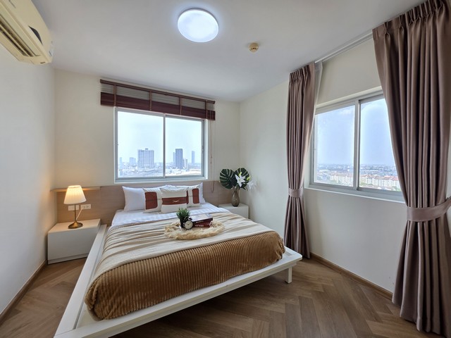 ขาย City home รัตนาธิเบศร์ ขยายพื้นที่ให้ครอบครัวห้องมุม ห้องนอนไม่ติดใครห้องสวย แถม วิวก็สวยยิ่งสวย**ราคาเพียง 1.97 ล้านบาท*---------------------------------------------------✅ 2นอน 1 น้ำ✅ ขนาด 50.07 ตร.ม✅ ชั้น 20 วิวโล่งห้องมุม ห้องนอนไม่ติดใคร---------------------------------------------------*สิ่งอำนวยความสะดวก รปภ 24 ชั่วโมง, กล้อง CCTVเข้าออก ระบบคีย์การ์ดสระว่ายน้ำ ฟิตเนส------------------------------------* เดินทางสะดวก ติด ถ.รัตนาธิเบศร์ห่าง MRT บางกระสอ เพีย