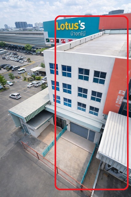 ตลาดตะวันนา 450ม. แฮปปี้แลนด์ 600ม. คลินิกอาคารพาณิชย์ 3.5ชั้น ให้เช่า 2-3นอน ถนนลาดพร้าว 115-119 เดอะมอลล์ บางกะปิ 450 ม.  3ห้องน้ำ   23,998B-M 16ตร.ว. 216ตร.ม.Tawanna Market 450m. Happyland 600m. 3.5-story commercial building for rent 2-3beds 3baths Ladprao 115-119 Rd The Mall Bangkapi 450m.  23,998 THB-month. Clinic 16sq.wah 216sq.m.ถนนลาดพร้าว 115-119  แฮปปี้แลนด์ แขวงคลองจั่น เขตบางกะปิ จังหวัดกรุงเทพมหานครขนาดที่ดิน 16 ตารางวา  216 ตารางเมตรLand size 16 sq.wah  216sqm.หมายเหตุ เจ้าของทาสีใหม่ให้ทั้งในและนอก ไม่มีรั้วซ�