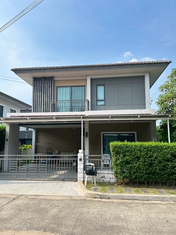 ขายบ้านเดี่ยวหลังมุม | ซอยต้นหมู่บ้าน | ใกล้รถไฟฟ้า MRT**ราคาพิเศษเพียง 5.29 ล้านบาท**  (เจ้าของขายเอง พร้อมโอนทันที)พิกัด: หมู่บ้าน Centro westgate ซอยเลียบคลองบางไผ่ บางบัวทอง นนทบุรี  - เพียง 5 นาทีถึง MRT คลองบางไผ่  - เชื่อมถนนกาญจนาภิเษก / ทางด่วนบางใหญ่  - ใกล้เซ็นทรัลเวสต์เกต ikea บางใหญ่- ใกล้รพ.เกษมราษฎร์ อินเตอร์- ใกล้รร. กสิณธรเซนต์ปีเตอร์- โครงการมี **นิติบุคคลดูแลดี รปภ. 24 ชั่วโ