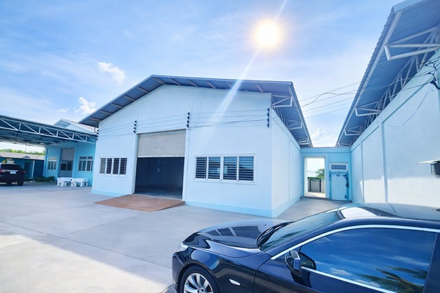 หทัยราษฎร์39 1นอน 1น้ำ ใกล้ตลาดหทัยมิตร ซาฟารีเวิลด์ 1กม. 51ตร.วา. 201ตร.ม.โกดังให้เช่า KC8 ไทยรามัญ ซอย 21 เหมาะทำโกดังเก็บสินค้า สต็อกสินค้า หรือสำนักงานขนาดเล็ก ทำเลถนนนิมิตรใหม่ หทัยราษฎร์ รามอินทรา เดินทางสะดวก ราคาเช่า 20,999 บาทต่อเดือน Hathairat 39 with 1bed  1bath  near Hathaimit Market and Safari World within 1 km Warehouse for rent KC8 Thairaman Road Soi 21 51 sq.wah usable area 201 sq.m suitable for warehouse storage logistics or small office convenient access via Nimit Mai Hathairat and Ramintra area rent 20,999 Baht per monthไทยรามัญ ถนนนิมิตรใหม�