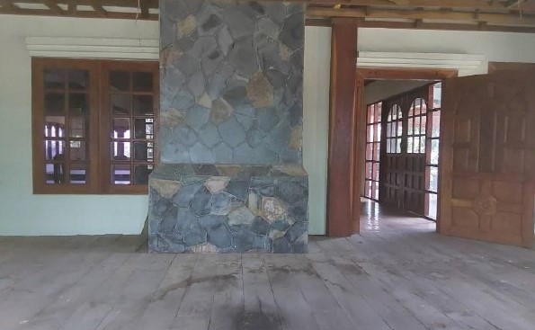 ขาย บ้านเดี่ยว/ทาวน์เฮ้าส์/คอนโด โครงการ  ขาย บ้านดี่ยว อำเภอเชียงดาว เชียงใหม่  ถนน บ้านเมืองคอง แยกจากถนนสายเชียงดาว -เมืองคอง (ชม.3024) ตำบลเมืองคอง อำเภอเชียงดาว เชียงใหม่  ราคาโปรโมชั่น   3,636,000    บาท    ลดจาก   6,153,000.00  บาท  ราคาโปรโมชั่นตั้งแต่วันที่  13 มีนาคม - 31 พฤษภาคม 2569  รายละเอียดทรัพย์ -  เนื้อที่ 1-0-11   ตารางวา   -  บ้านหันไปทางทิศ ตะวันตกเฉียงใต้  พิกัดทรัพย์ : https://maps.app.goo.gl/aj9Uhy9dr7SuK