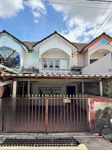 ทาวน์เฮ้าส์ 2 ชั้น ทำเลทองบ้านพรุ-หาดใหญ่   ต.บ้านพรุ อ.หาดใหญ่ จ.สงขลา